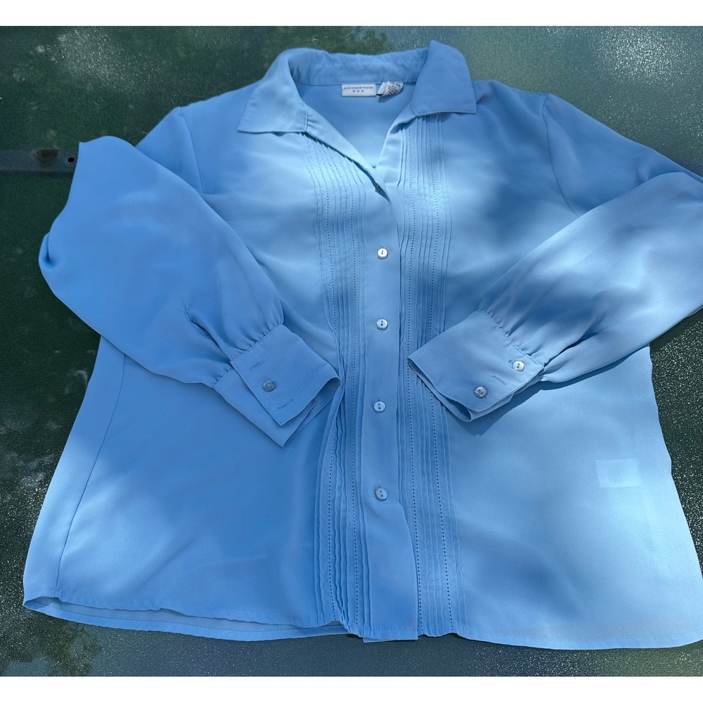 Covington Light Blue Pintuck Button Down Blouse Womens Medium Dress Shirt